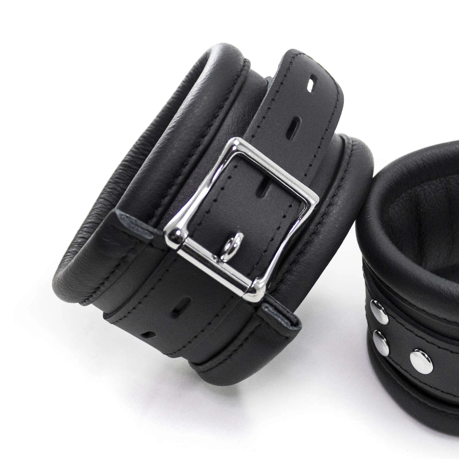 Hausmarke Breite Fußfesseln Aus Leder - Abschließbar 4 Hausmarke Breite Fußfesseln Aus Leder - Abschließbar – Bild 2