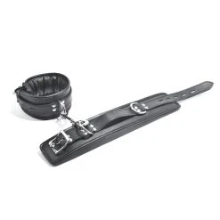 Naresh Fesselset Aus Stabilem Leder 10 Naresh Fesselset Aus Stabilem Leder -JOYDIVISION Geschäft Fesselset aus stabilem Leder.L0975 08 3f25