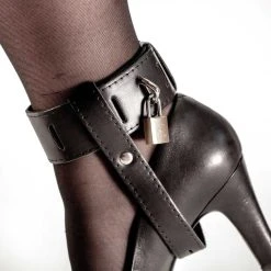 Hausmarke High-Heel-Fesseln »Bondage« Abschließbar