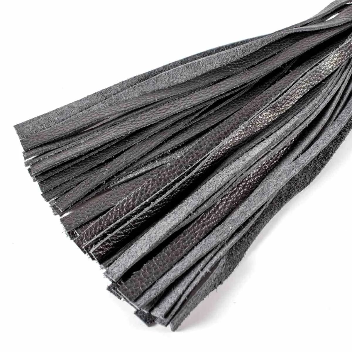 Langer Flogger »PainWolf« Aus Hochwertigem Leder | Schwarz 5 Langer Flogger »PainWolf« Aus Hochwertigem Leder | Schwarz – Bild 3