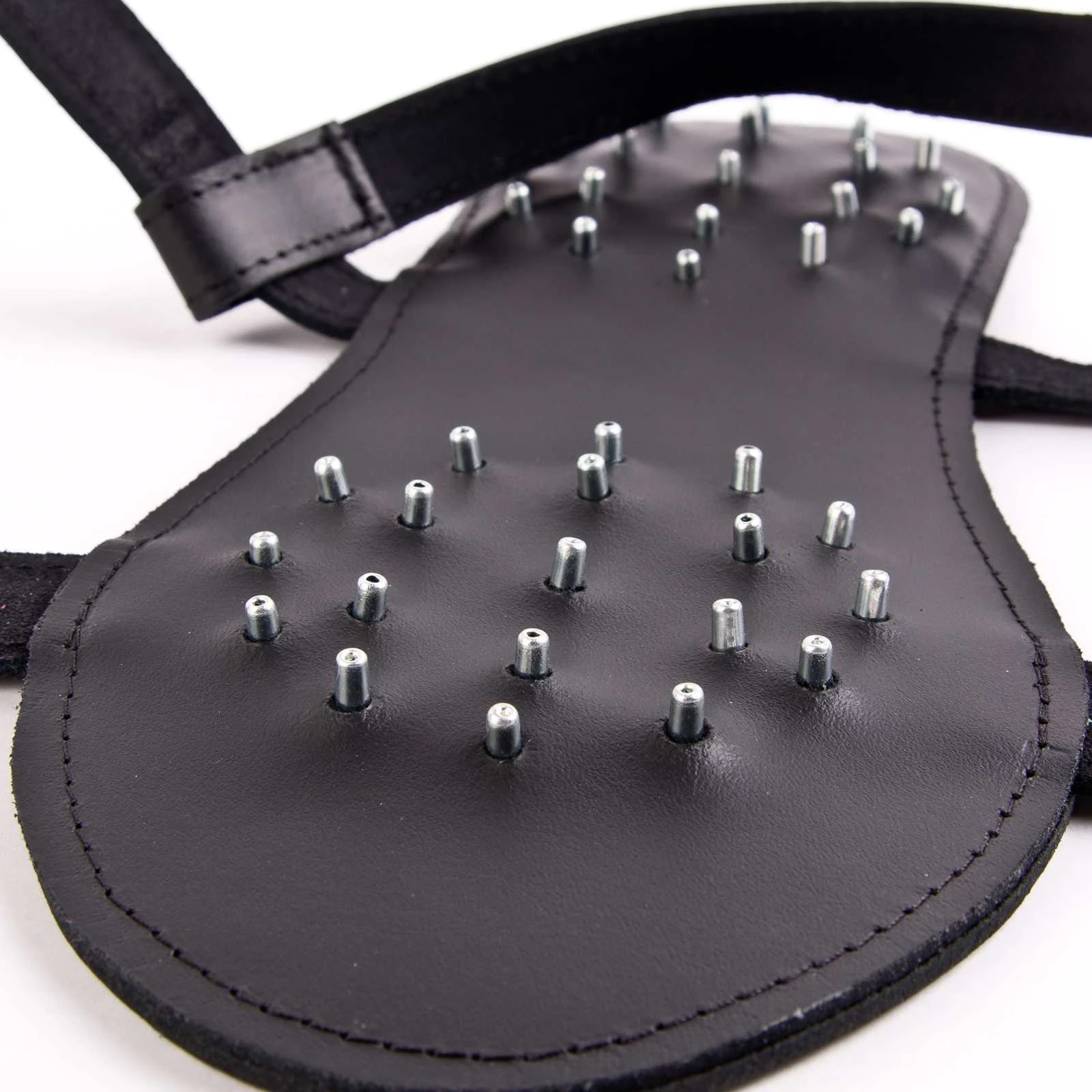 Pure BDSM Leder-Sandalen »Pure« Aus Leder Mit Quälenden Hohlnieten 5 Pure BDSM Leder-Sandalen »Pure« Aus Leder Mit Quälenden Hohlnieten – Bild 3