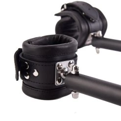 Hausmarke Pranger Impress Mit Lederfesseln 13 Hausmarke Pranger Impress Mit Lederfesseln -JOYDIVISION Geschäft Pranger Impress mit Lederfesseln.MT041 00 5f4